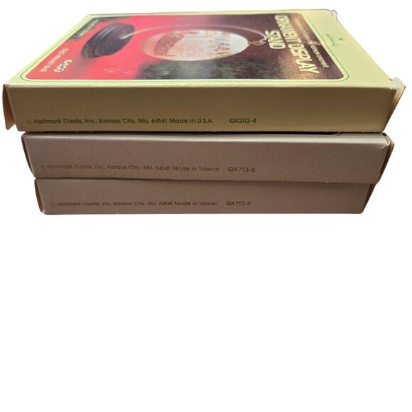 Vintage Hallmark Ornament Display Stands - Set of 3 - 1980s - Picture 7 of 7